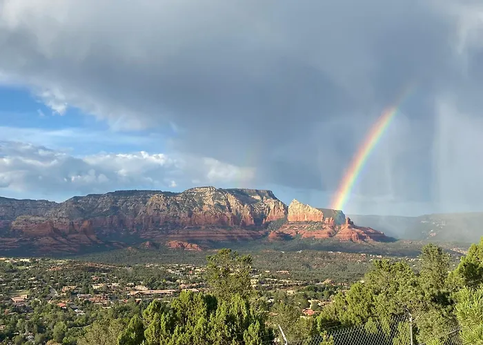Trendy 3br In Sedona: Hot Tub/fire-pit /central Location Ferienhaus Sedona