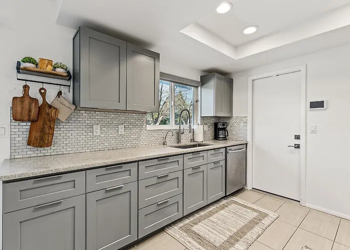 Ferienhaus Trendy 3br In Sedona: Hot Tub/fire-pit /central Location Sedona